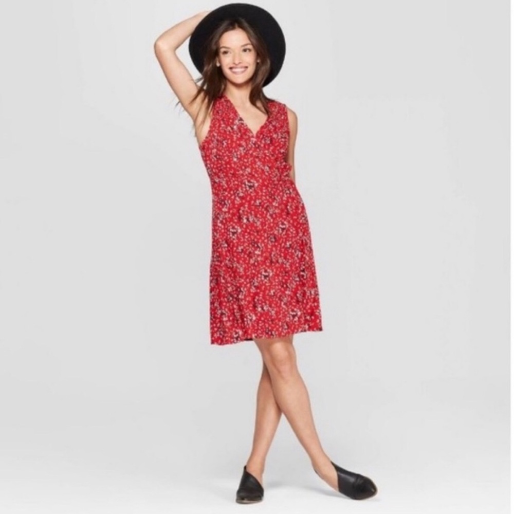 Universal Thread Red Floral Print Wrap Dress